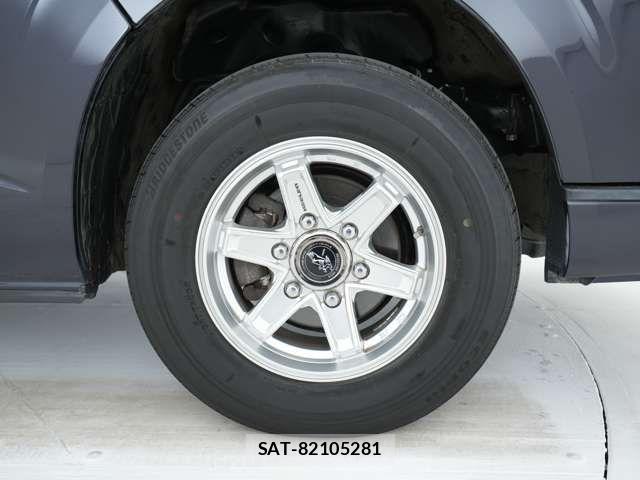 Toyota HIACE VAN 2021-08 7979396-16