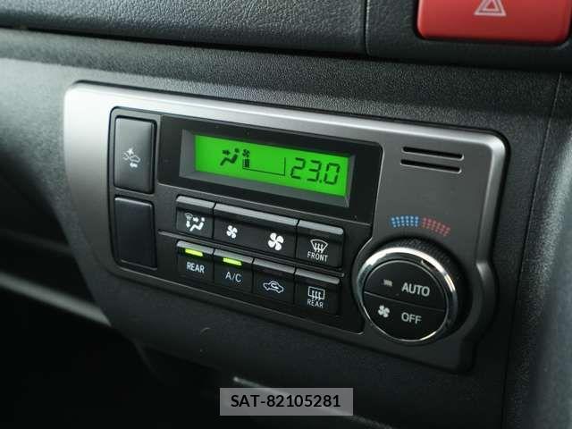 Toyota HIACE VAN 2021-08 7979396-18
