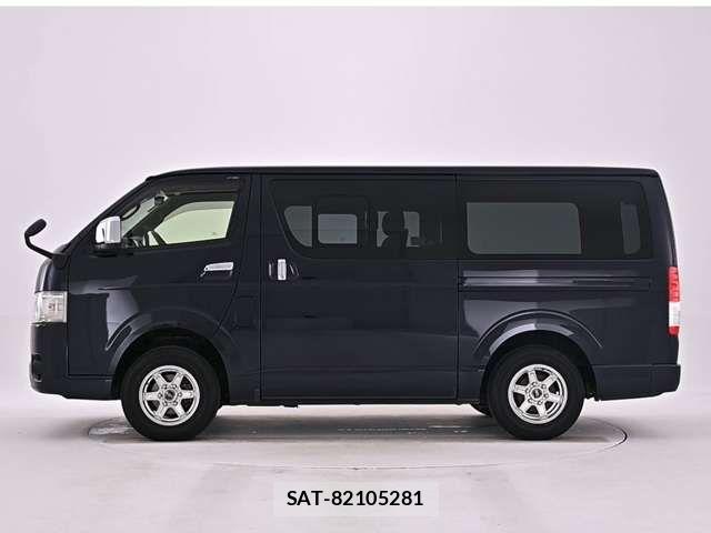 Toyota HIACE VAN 2021-08 7979396-2