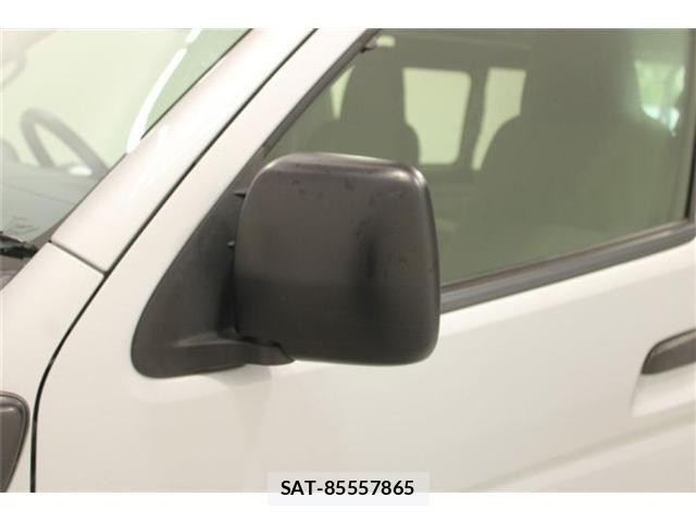 Toyota HIACE VAN 2022-02 8035863-20