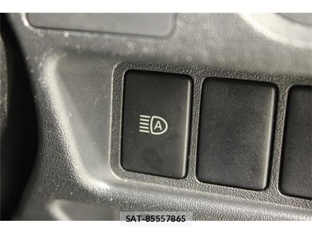 Toyota HIACE VAN 2022-02 8035863-5