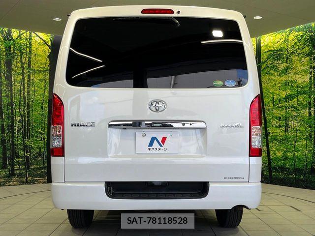 Toyota HIACE VAN 2018-04 8035851-14