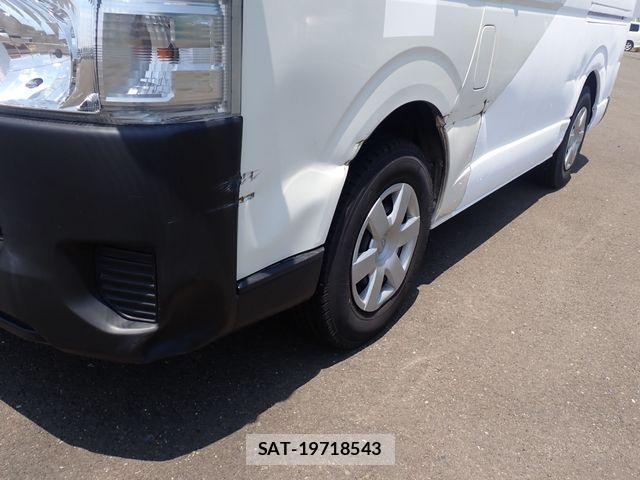 Toyota HIACE VAN 2018-09 8035868-25