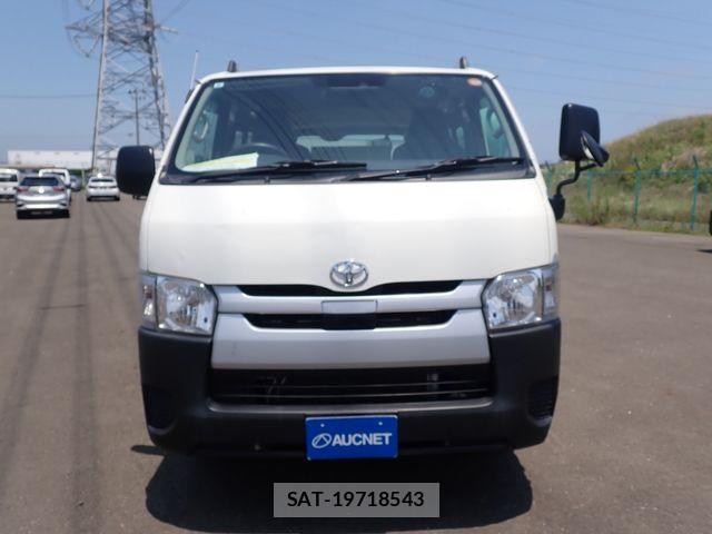 Toyota HIACE VAN 2018-09 8035868-3