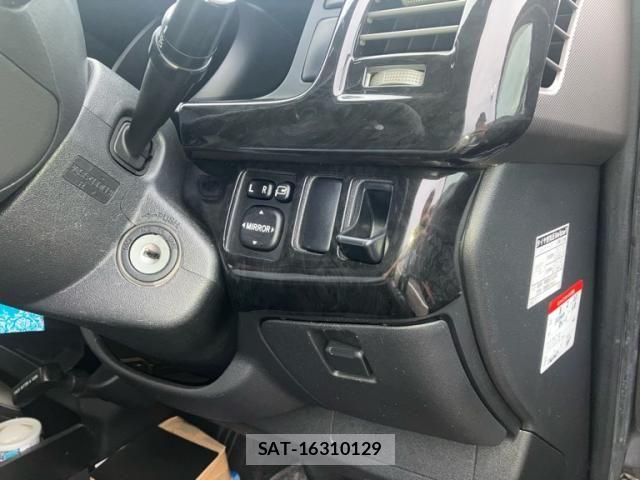 Toyota HIACE VAN 2011-03 8035862-20