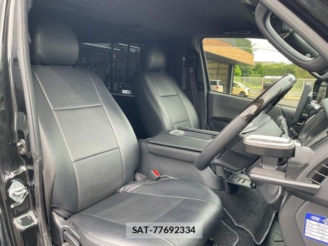 Toyota HIACE VAN 2022-12 8035846-9
