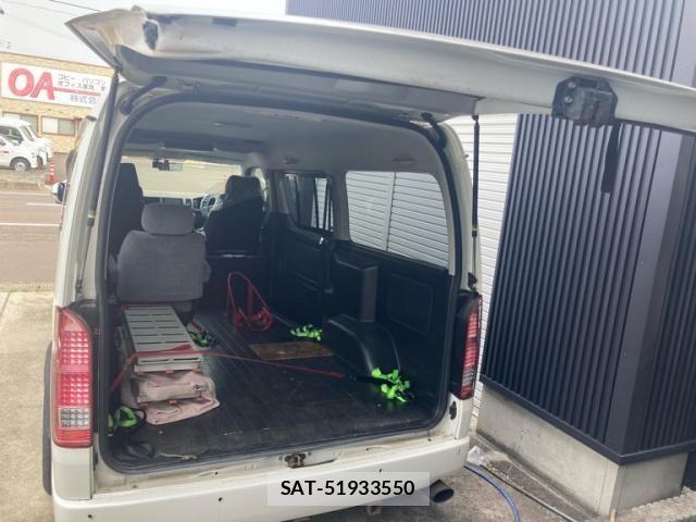 Toyota HIACE VAN 2011-03 8035869-9