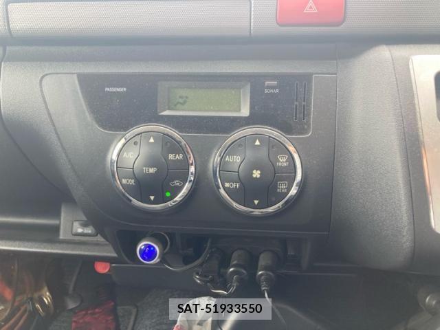 Toyota HIACE VAN 2011-03 8035869-18