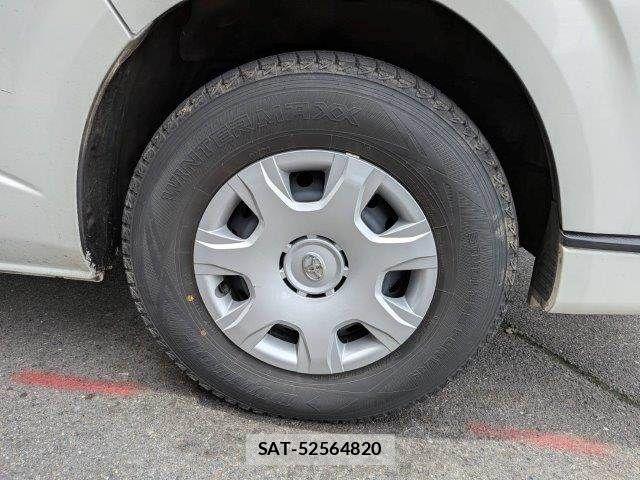 Toyota HIACE VAN 2018-08 8035859-9