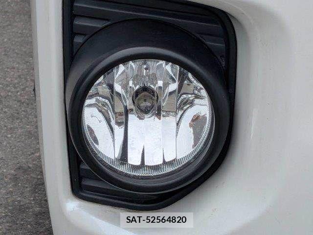 Toyota HIACE VAN 2018-08 8035859-20