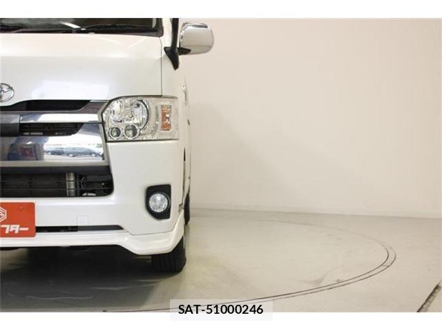 Toyota HIACE VAN 2018-03 8035852-12