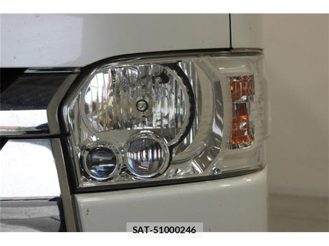 Toyota HIACE VAN 2018-03 8035852-13