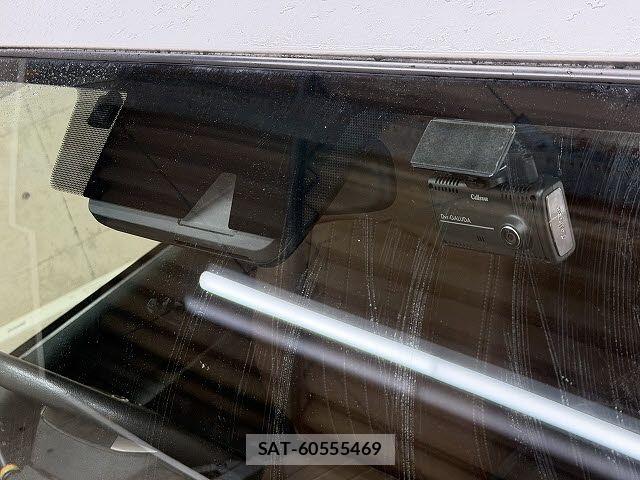 Toyota HIACE VAN 2021-02 8035850-4