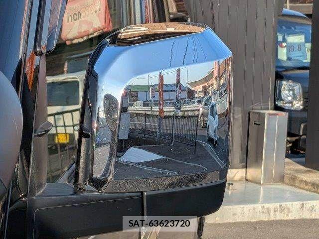 Toyota HIACE VAN 2023-06 8035849-29