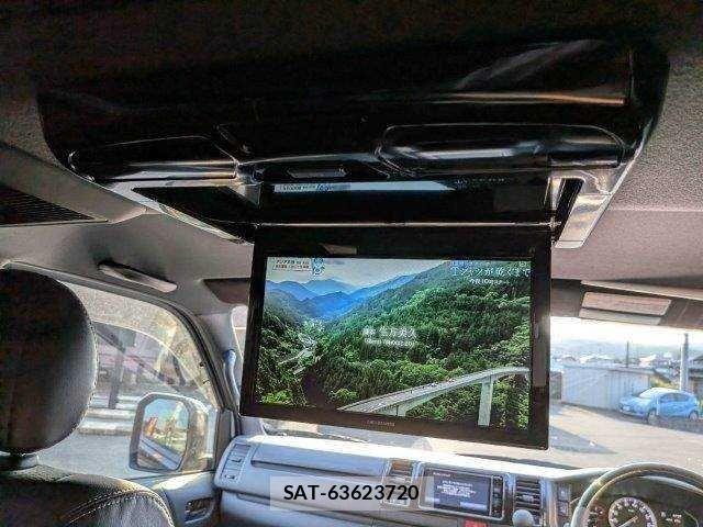 Toyota HIACE VAN 2023-06 8035849-3