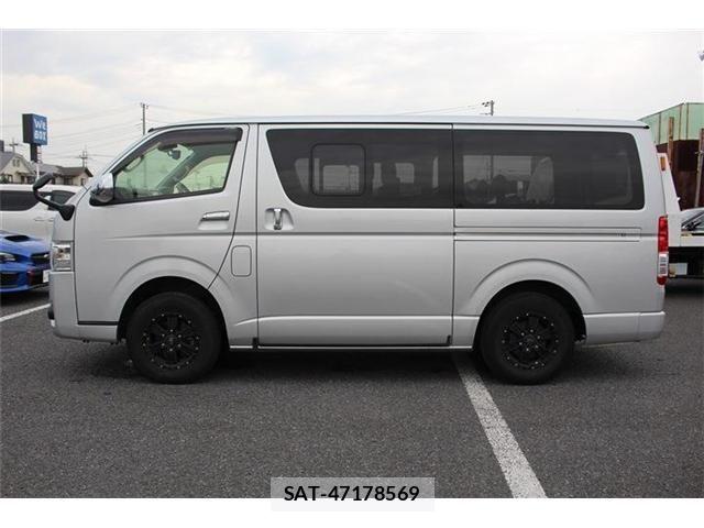 Toyota HIACE VAN 2019-06 8035853-8