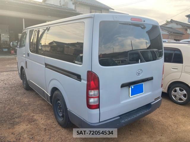 Toyota HIACE VAN 2006-10 8035870-3