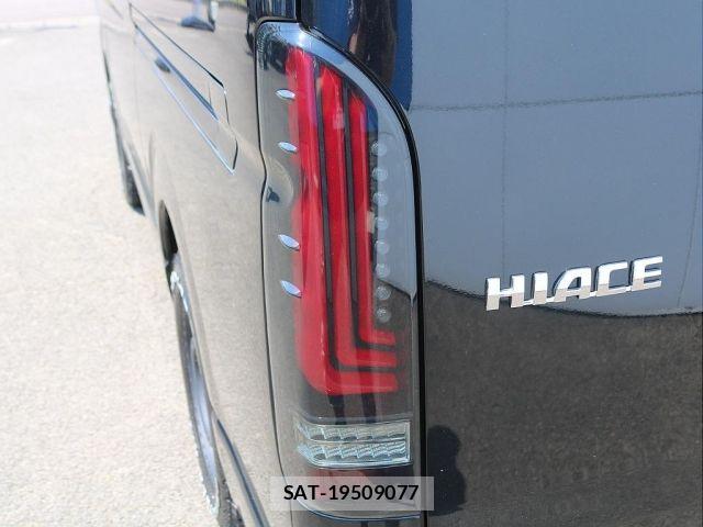Toyota HIACE VAN 2020-01 8035847-10