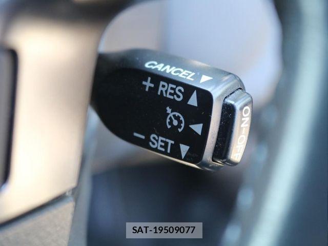 Toyota HIACE VAN 2020-01 8035847-15