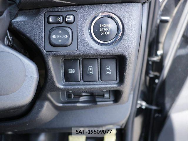 Toyota HIACE VAN 2020-01 8035847-17