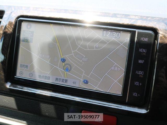 Toyota HIACE VAN 2020-01 8035847-18