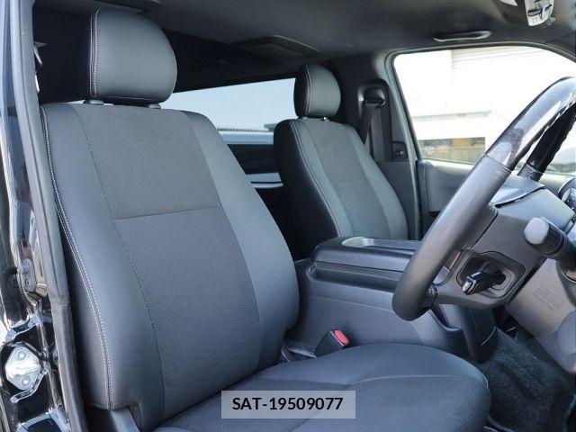 Toyota HIACE VAN 2020-01 8035847-3
