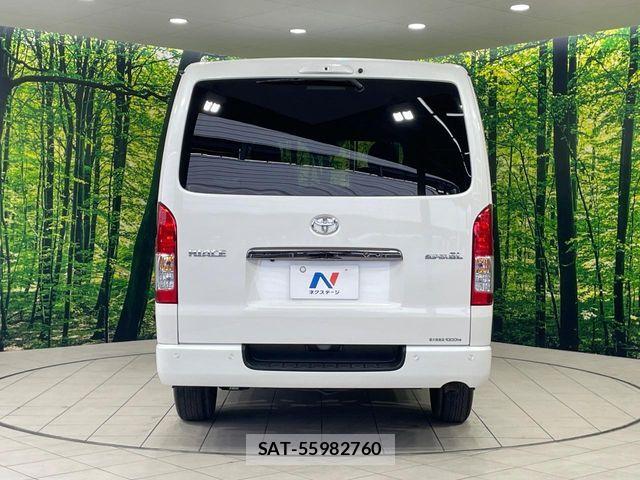 Toyota HIACE VAN 2022-10 8073946-14