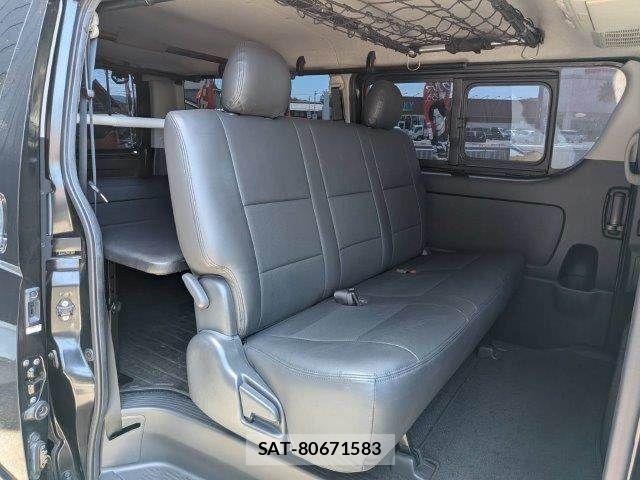 Toyota HIACE VAN 2018-06 8073953-9