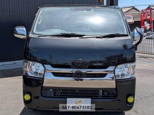 Toyota HIACE VAN 2018-06 8073953-15