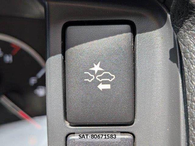 Toyota HIACE VAN 2018-06 8073953-6