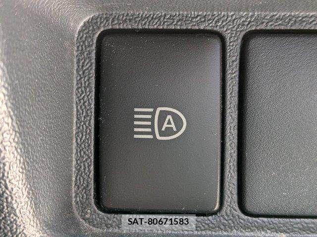 Toyota HIACE VAN 2018-06 8073953-7