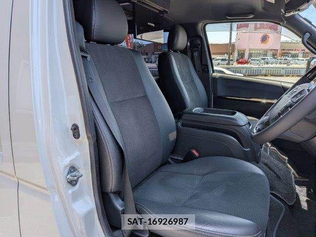 Toyota HIACE VAN 2021-02 8073949-9