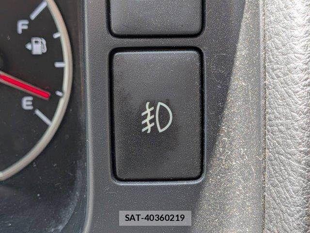 Toyota HIACE VAN 2019-05 8073959-9