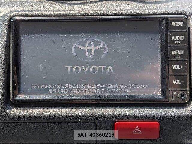 Toyota HIACE VAN 2019-05 8073959-3