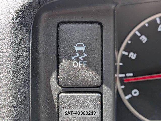 Toyota HIACE VAN 2019-05 8073959-8