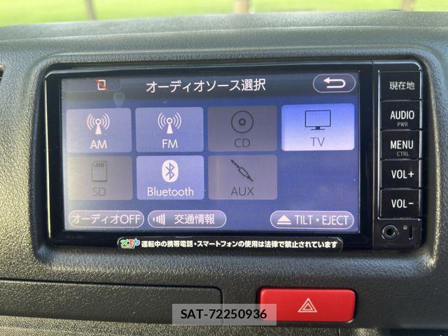 Toyota HIACE VAN 2018-10 8073956-13