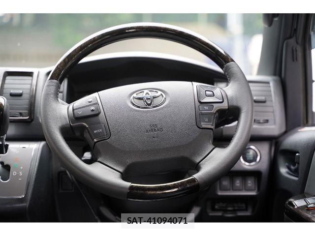 Toyota HIACE VAN 2021-08 8073947-20