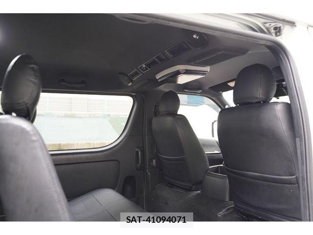 Toyota HIACE VAN 2021-08 8073947-26