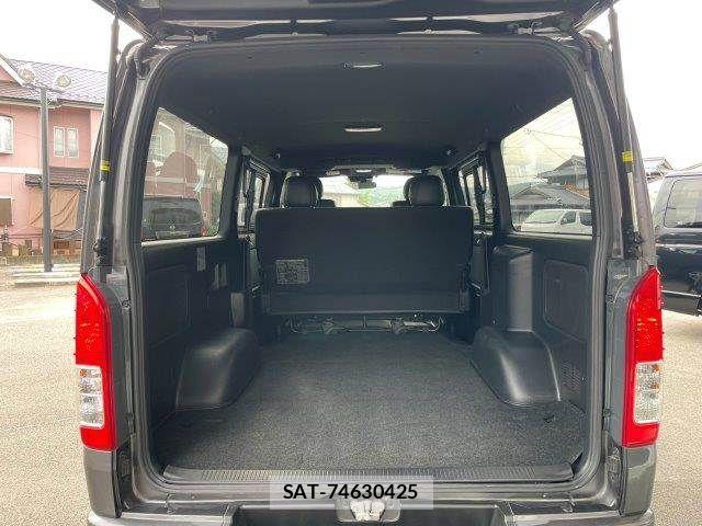 Toyota HIACE VAN 2021-03 8073954-15