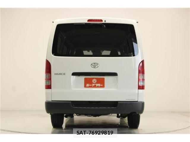 Toyota HIACE VAN 2018-12 8073955-11
