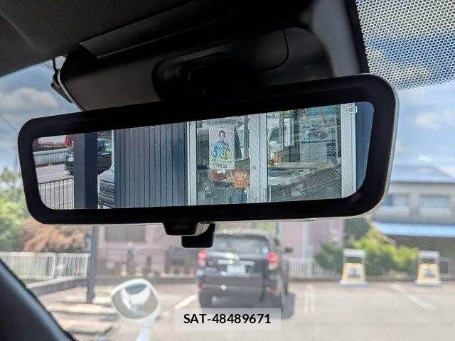 Toyota HIACE VAN 2021-06 8073945-6