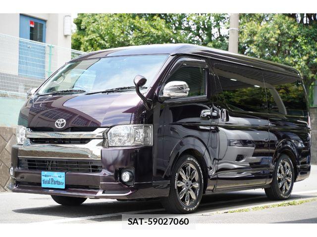 Toyota HIACE VAN 2017-07 8073952-3