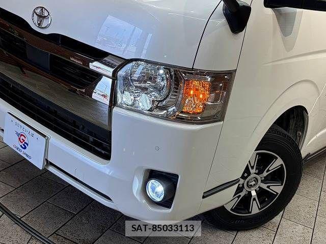 Toyota HIACE VAN 2020-10 8073951-9