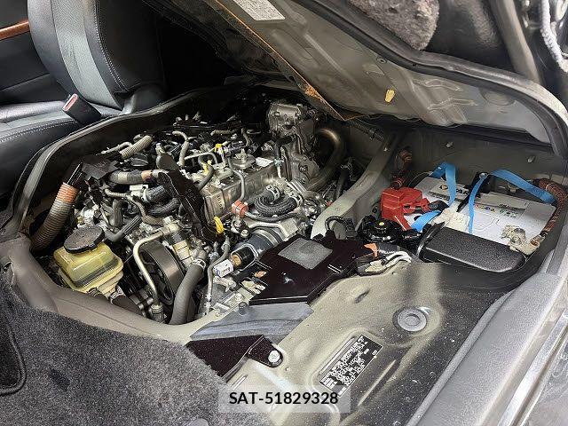 Toyota HIACE VAN 2019-08 8073957-19