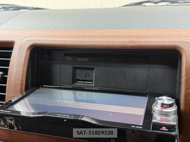 Toyota HIACE VAN 2019-08 8073957-8