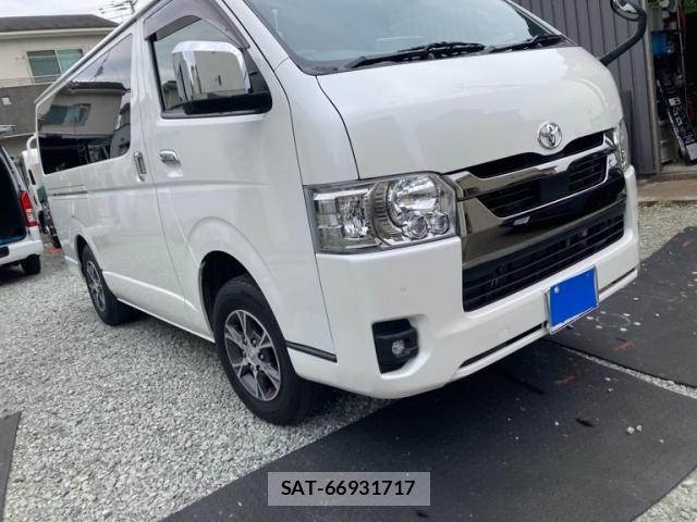 Toyota HIACE VAN 2024-06 8073943-2