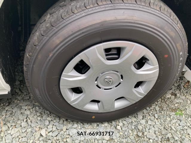 Toyota HIACE VAN 2024-06 8073943-6