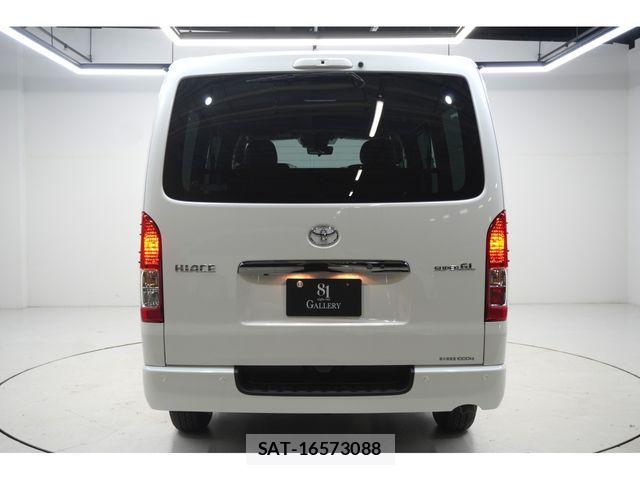 Toyota HIACE VAN 2026-06 8073939-5