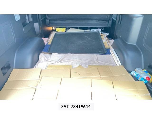 Toyota HIACE VAN 2025-07 8073942-22