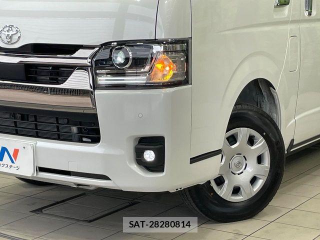 Toyota HIACE VAN 2026-05 8073936-12